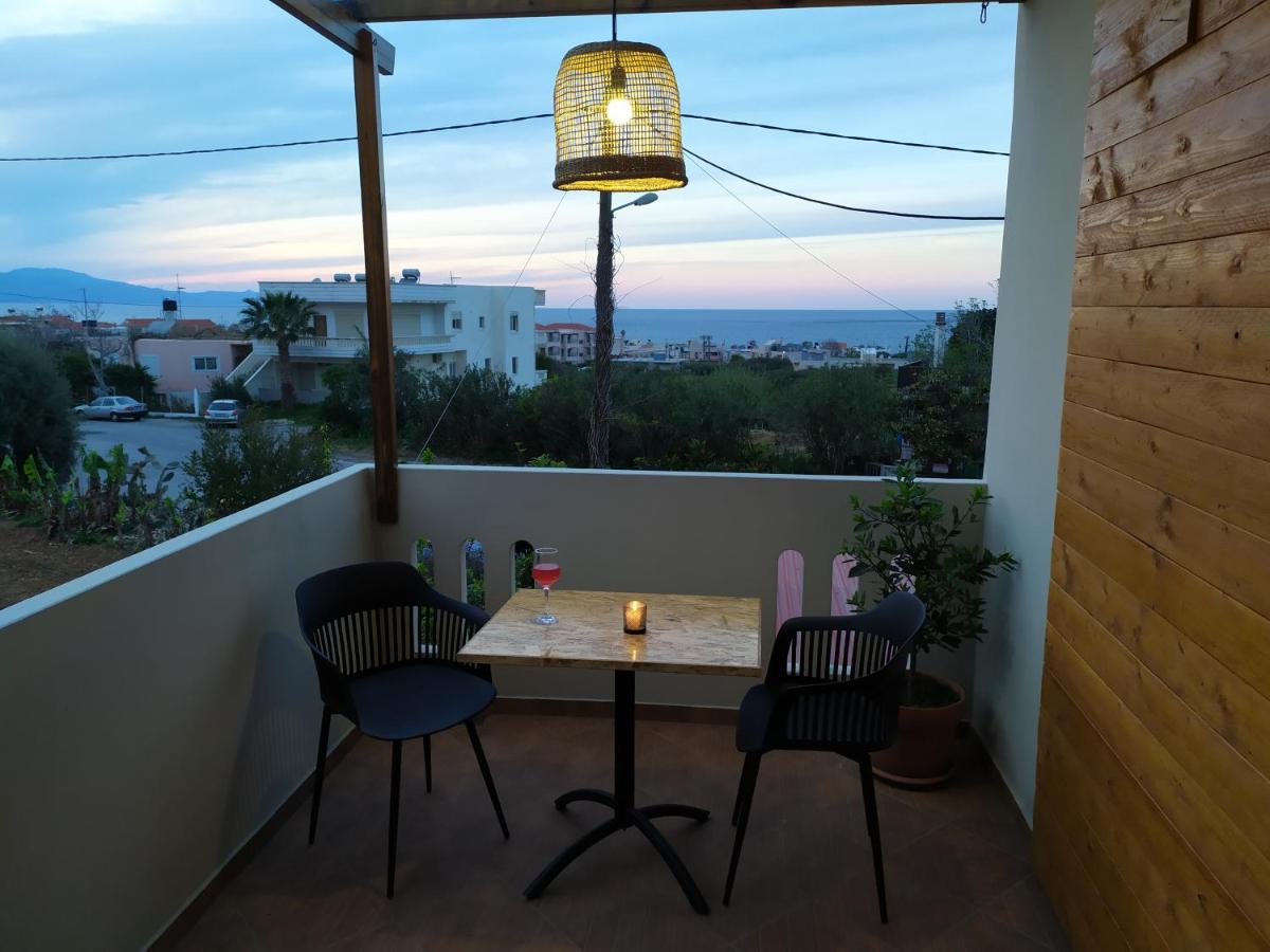 Giodriana Cozy Studio Agia Marina Buitenkant foto