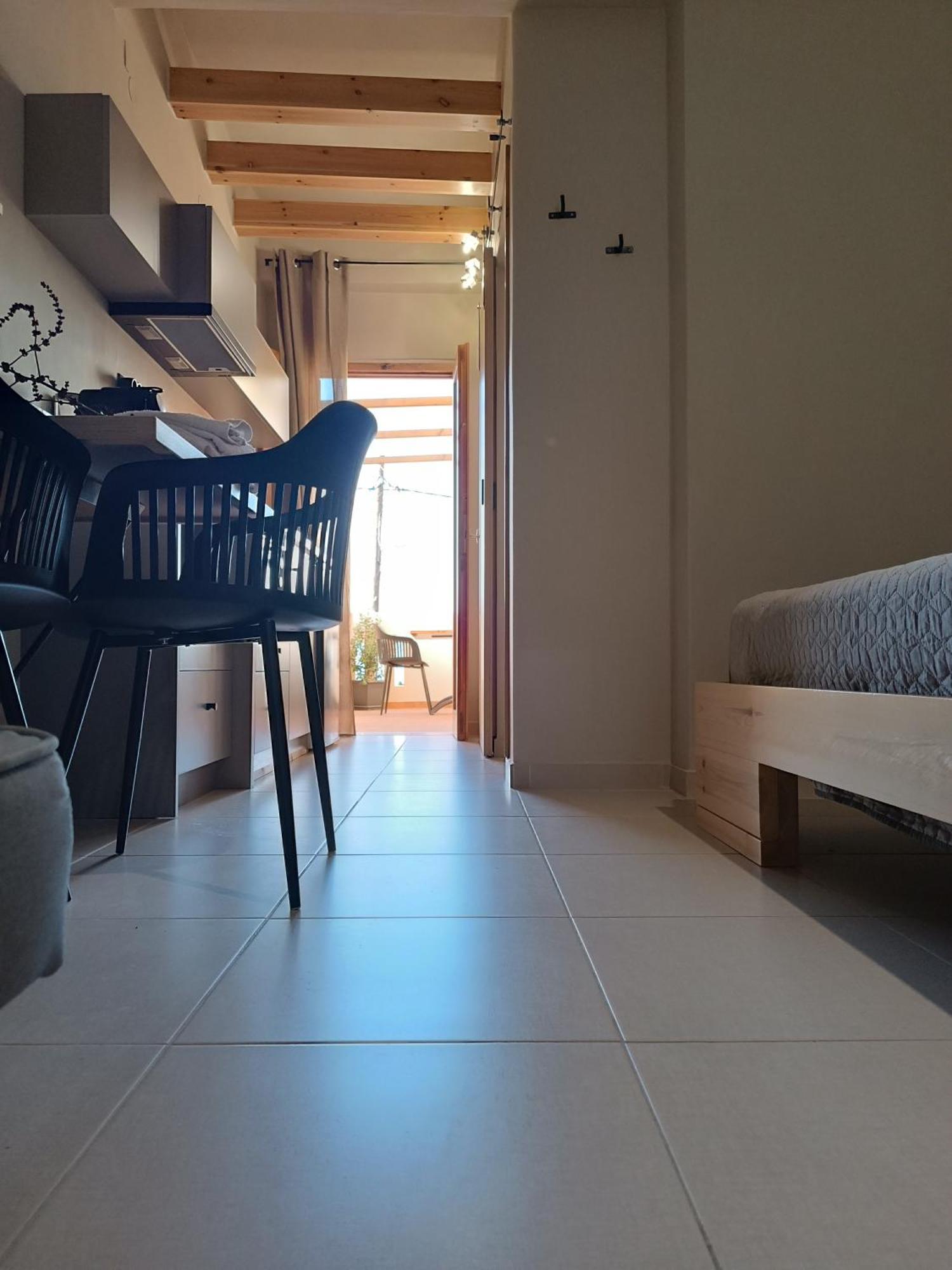 Giodriana Cozy Studio Agia Marina Buitenkant foto